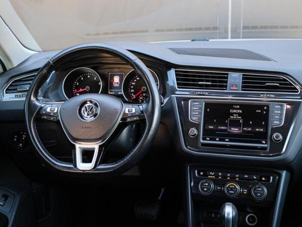 Volkswagen Tiguan II с пробегом 2017 года, цена 2 090 000 рублей, 127615 км, внедорожник, Автокод Объявления