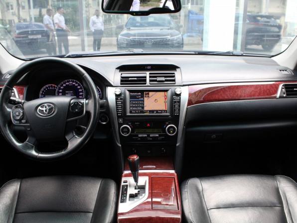 Toyota Camry VII (XV50) с пробегом 2012 года, цена 1 350 000 рублей, 375168 км, седан, Автокод Объявления