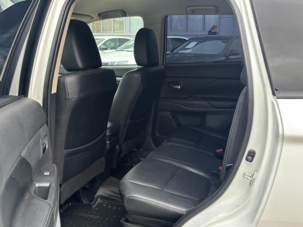 Mitsubishi Outlander III с пробегом 2013 года, цена 1 600 000 рублей, 101010 км, внедорожник, Автокод Объявления