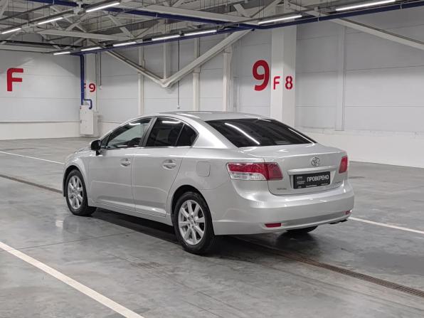 Toyota Avensis III с пробегом 2010 года, цена 965 000 рублей, 275384 км, седан, Автокод Объявления