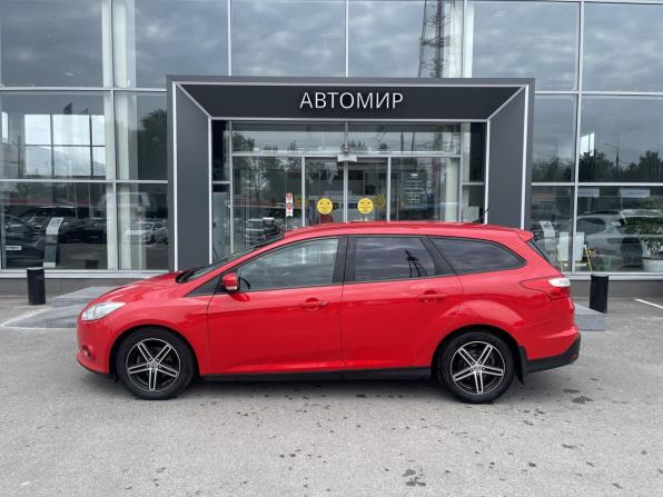 Ford Focus III с пробегом 2013 года, цена 640 000 рублей, 185079 км, универсал, Автокод Объявления