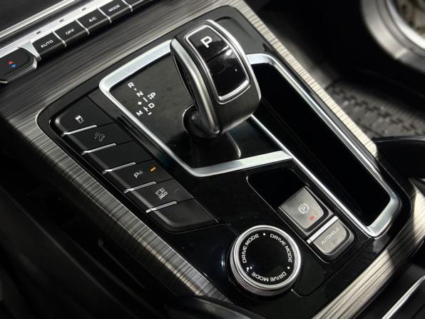 Geely Atlas Pro с пробегом 2023 года, цена 2 300 000 рублей, 22511 км, внедорожник, Автокод Объявления