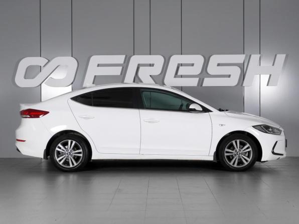 Hyundai Elantra VI (AD) Рестайлинг с пробегом 2018 года, цена 1 349 000 рублей, 155655 км, седан, Автокод Объявления