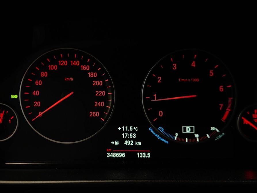 BMW 5 серии VI (F10/F11/F07) Москва  - изображение 13