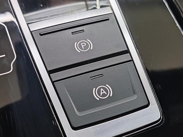Audi Q8 I (4M) с пробегом 2019 года, цена 6 300 000 рублей, 126828 км, внедорожник, Автокод Объявления