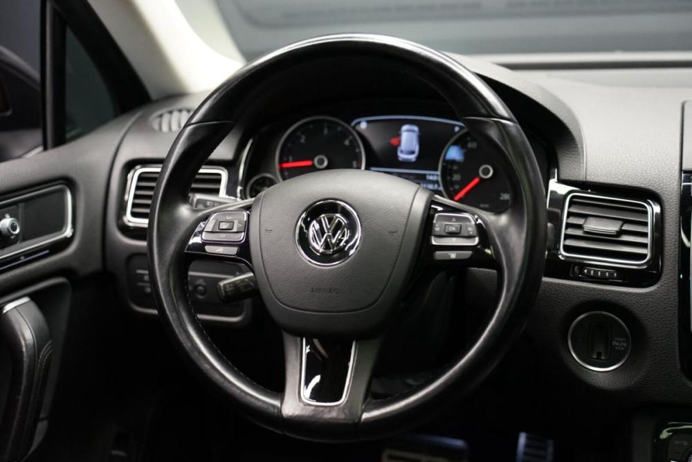 Volkswagen Touareg II Рестайлинг Крым  - изображение 16