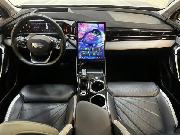 Geely Atlas II с пробегом 2024 года, цена 2 940 000 рублей, 38772 км, внедорожник, Автокод Объявления