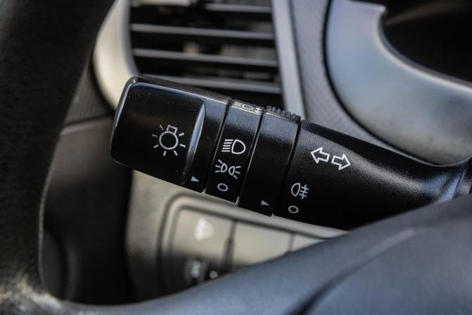 Hyundai Solaris I Рестайлинг с пробегом 2015 года, цена 949 000 рублей, 116751 км, седан, Автокод Объявления