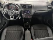 Volkswagen Polo V Рестайлинг Санкт-Петербург  - изображение 32