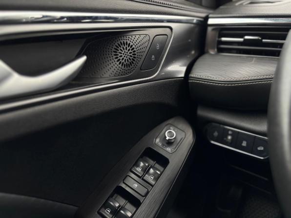 Haval Jolion I с пробегом 2021 года, цена 1 750 000 рублей, 112000 км, внедорожник, Автокод Объявления