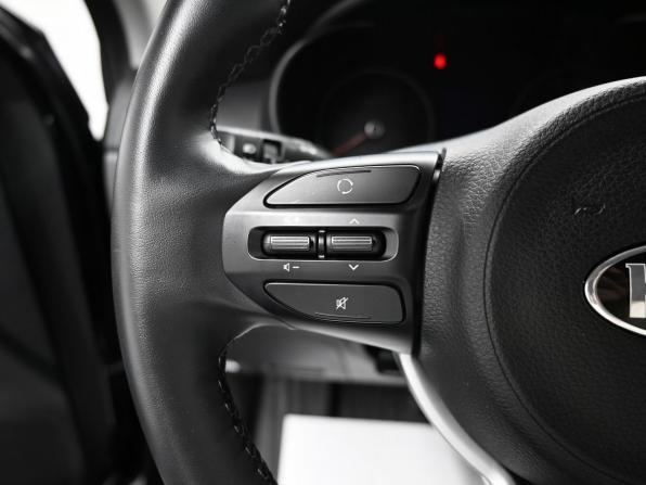 Kia Rio IV с пробегом 2019 года, цена 1 745 000 рублей, 31102 км, хэтчбек, Автокод Объявления