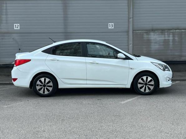 Hyundai Solaris I Рестайлинг с пробегом 2016 года, цена 699 000 рублей, 172954 км, седан, Автокод Объявления
