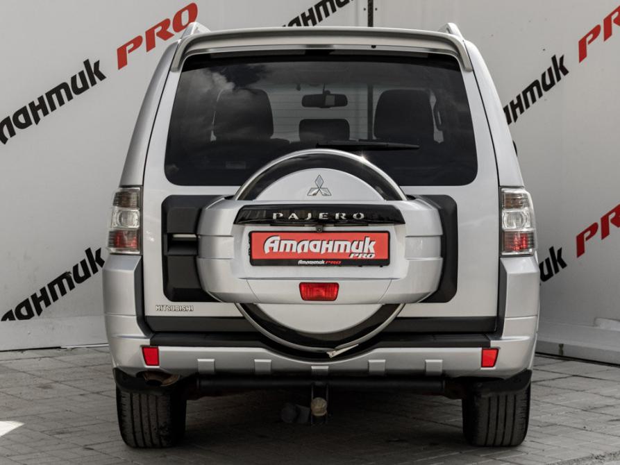 Mitsubishi Pajero IV Рестайлинг 1 Екатеринбург  - изображение 6