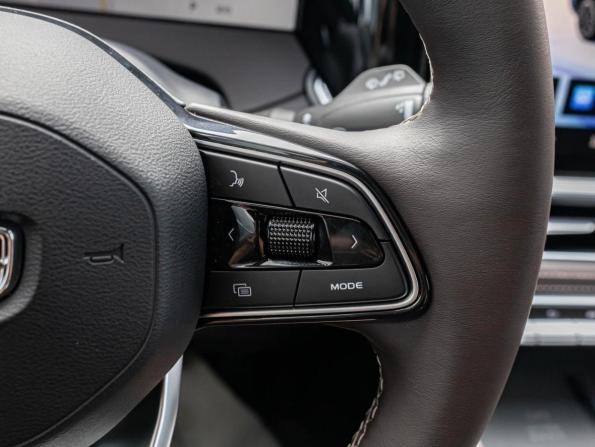 Geely Monjaro I Рестайлинг 2 (China Market) с пробегом 2026 года, цена 4 330 000 рублей, 24 км, внедорожник, Автокод Объявления