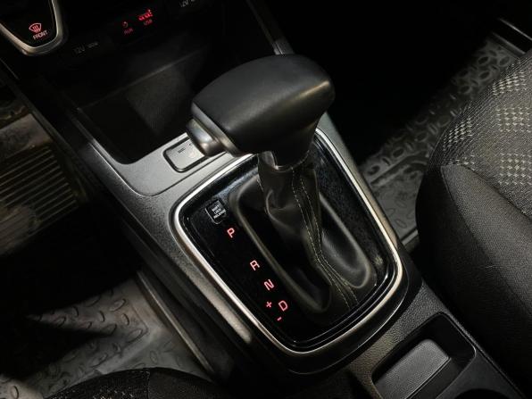 Kia Rio IV с пробегом 2018 года, цена 1 600 000 рублей, 102418 км, хэтчбек, Автокод Объявления