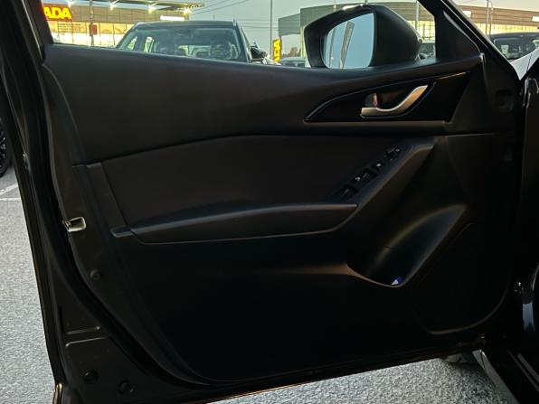Mazda 3 III (BM) с пробегом 2014 года, цена 1 297 777 рублей, 87526 км, седан, Автокод Объявления