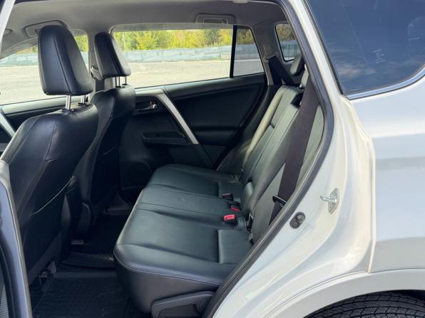 Toyota RAV4 IV (XA40) с пробегом 2013 года, цена 1 990 000 рублей, 175000 км, внедорожник, Автокод Объявления