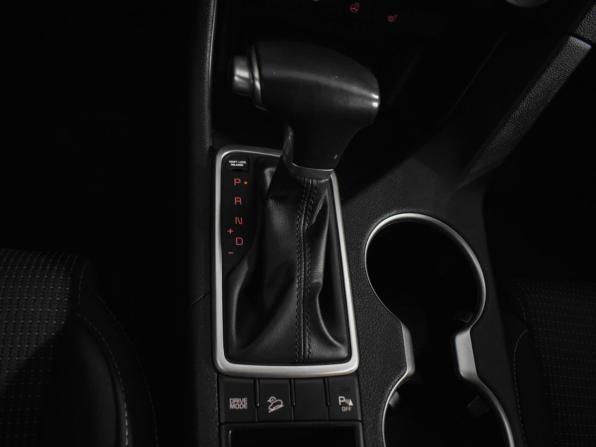 Kia Sportage IV Рестайлинг с пробегом 2018 года, цена 2 147 900 рублей, 74242 км, внедорожник, Автокод Объявления