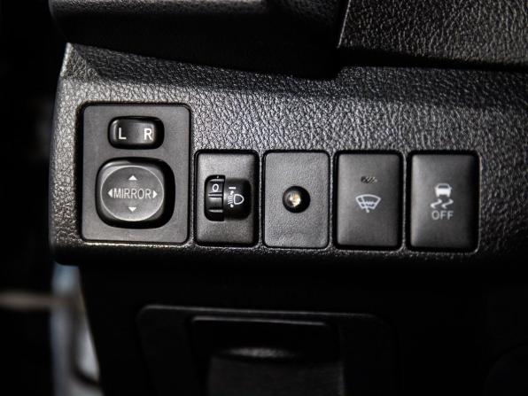 Toyota Corolla XI (E160 E170 E180) с пробегом 2013 года, цена 1 435 000 рублей, 155544 км, седан, Автокод Объявления