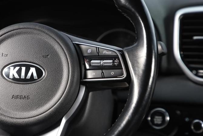 Kia Sportage IV Рестайлинг с пробегом 2021 года, цена 2 749 000 рублей, 95800 км, внедорожник, Автокод Объявления