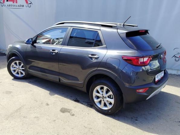 Kia Stonic I с пробегом 2019 года, цена 1 850 000 рублей, 21647 км, внедорожник, Автокод Объявления
