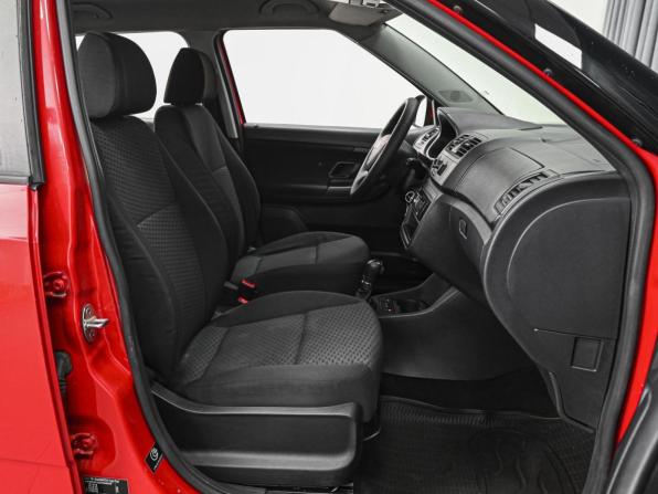 Skoda Fabia II Рестайлинг с пробегом 2013 года, цена 728 000 рублей, 114342 км, хэтчбек, Автокод Объявления