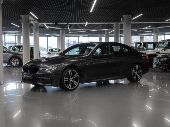 BMW 7 серии VI (G11/G12) с пробегом 2018 года, цена 3 700 000 рублей, 174550 км, седан, Автокод Объявления