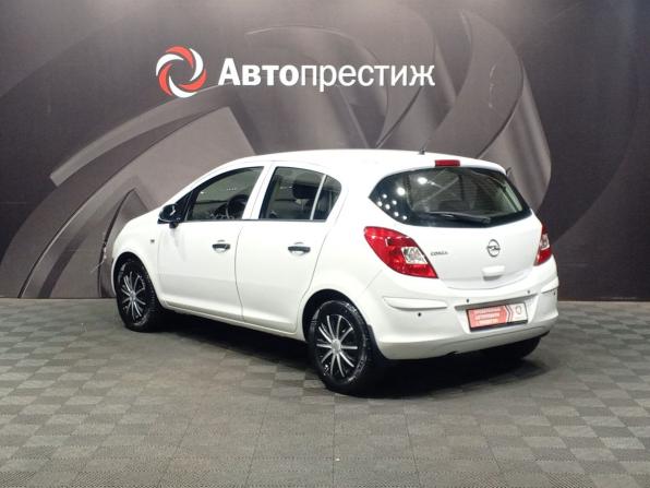 Opel Corsa D Рестайлинг II с пробегом 2013 года, цена 420 000 рублей, 208000 км, хэтчбек, Автокод Объявления