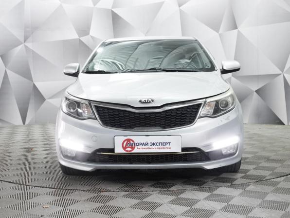 Kia Rio III Рестайлинг с пробегом 2016 года, цена 932 000 рублей, 170000 км, седан, Автокод Объявления