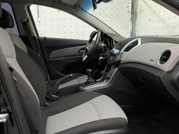 Chevrolet Cruze I Рестайлинг с пробегом 2013 года, цена 920 000 рублей, 108136 км, седан, Автокод Объявления