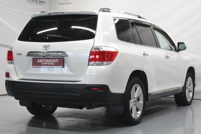 Toyota Highlander II (XU40) Рестайлинг с пробегом 2011 года, цена 2 149 000 рублей, 125218 км, внедорожник, Автокод Объявления