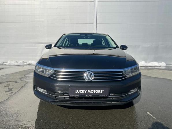 Volkswagen Passat B8 с пробегом 2018 года, цена 1 797 000 рублей, 161174 км, седан, Автокод Объявления