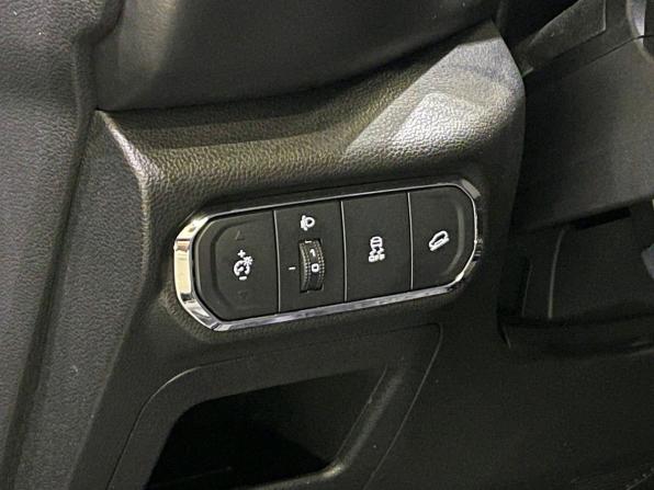 Haval Jolion I с пробегом 2023 года, цена 1 799 000 рублей, 42348 км, внедорожник, Автокод Объявления