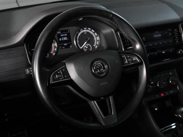 Skoda Kodiaq I с пробегом 2018 года, цена 1 999 000 рублей, 287134 км, внедорожник, Автокод Объявления
