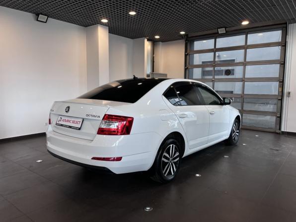 Skoda Octavia III (A7) с пробегом 2016 года, цена 1 870 000 рублей, 138220 км, лифтбек, Автокод Объявления
