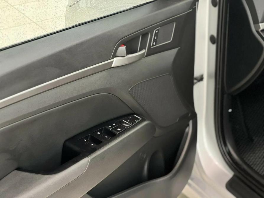 Hyundai Elantra VI (AD) Екатеринбург  - изображение 23