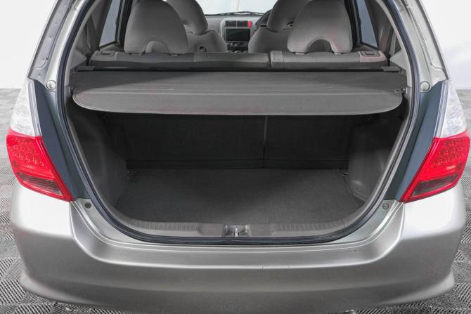 Honda Fit I с пробегом 2005 года, цена 559 000 рублей, 170880 км, хэтчбек, Автокод Объявления