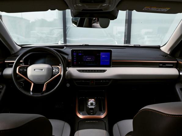 Haval Jolion I с пробегом 2023 года, цена 1 985 000 рублей, 37122 км, внедорожник, Автокод Объявления