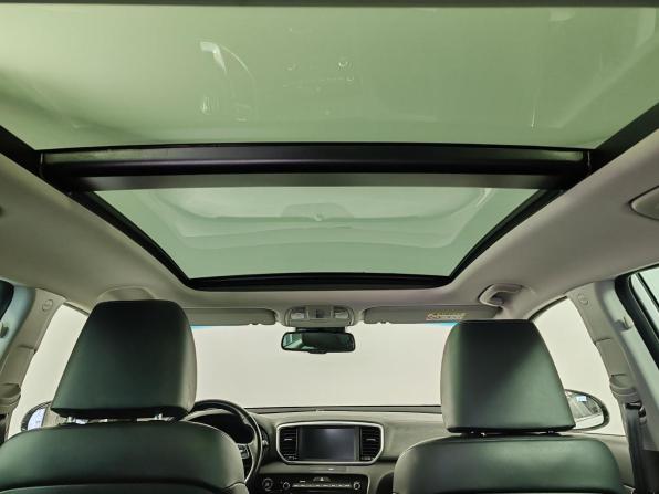 Kia Sportage IV Рестайлинг с пробегом 2020 года, цена 2 475 000 рублей, 131975 км, внедорожник, Автокод Объявления