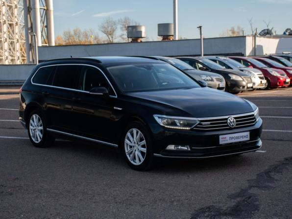 Volkswagen Passat B8 с пробегом 2018 года, цена 2 149 000 рублей, 184354 км, универсал, Автокод Объявления