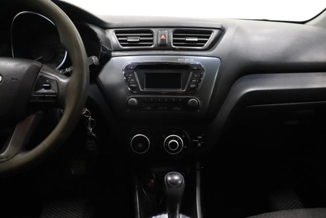 Kia Rio III с пробегом 2012 года, цена 683 000 рублей, 149513 км, хэтчбек, Автокод Объявления