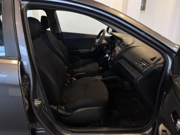Kia Rio III с пробегом 2012 года, цена 850 000 рублей, 158661 км, седан, Автокод Объявления