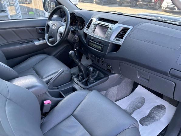 Toyota Hilux VII Рестайлинг с пробегом 2012 года, цена 2 040 000 рублей, 186368 км, пикап, Автокод Объявления