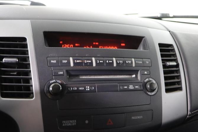Mitsubishi Outlander II Рестайлинг с пробегом 2011 года, цена 1 079 990 рублей, 193255 км, внедорожник, Автокод Объявления