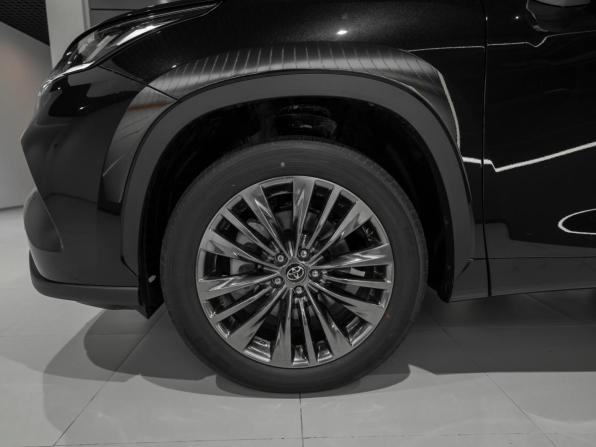 Toyota Highlander IV (XU70) с пробегом 2026 года, цена 5 800 000 рублей, 50 км, внедорожник, Автокод Объявления