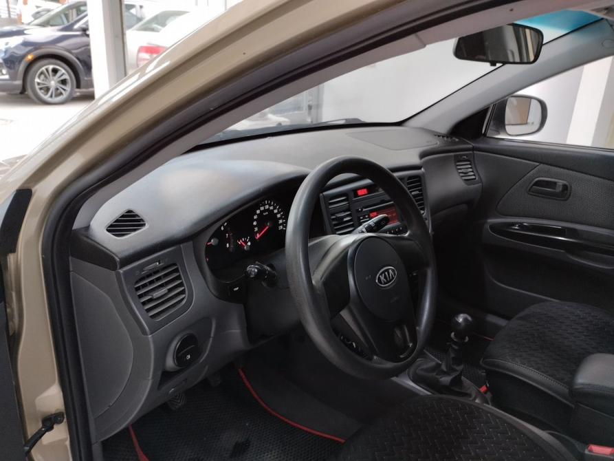 Kia Rio II Рестайлинг Минеральные Воды  - изображение 15