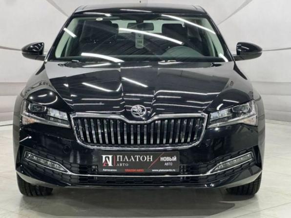 Новый Skoda Superb III Рестайлинг 2025 года, цена 3 049 000 рублей, лифтбек, Автокод Объявления