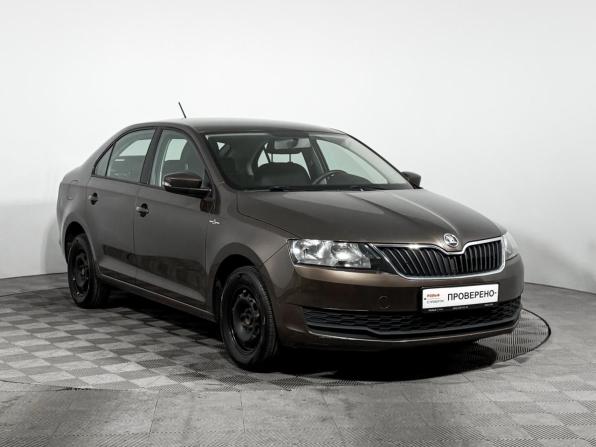 Skoda Rapid I Рестайлинг с пробегом 2018 года, цена 1 090 000 рублей, 120000 км, лифтбек, Автокод Объявления