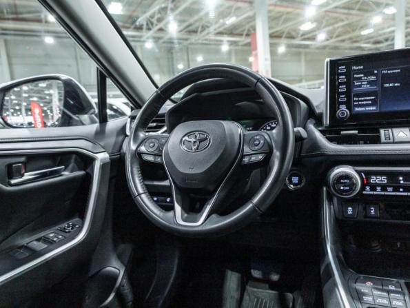 Toyota RAV4 V (XA50) с пробегом 2021 года, цена 3 099 700 рублей, 100748 км, внедорожник, Автокод Объявления