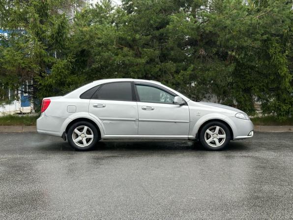 Daewoo Gentra II с пробегом 2014 года, цена 385 000 рублей, 301736 км, седан, Автокод Объявления